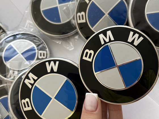 Uued BMW embleemid /новые эмблемы BMW