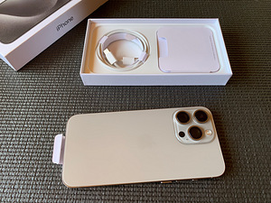 Копия iPhone 15 pro max 256GB (2 фото из 4)