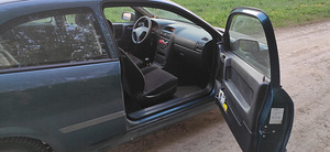 Opel Astra 1.6i (3 foto / 9)