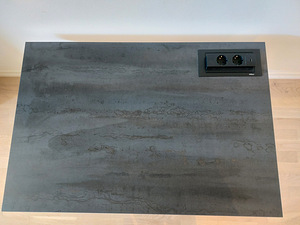 Töötasapind 905*600, koos EVOline elektripesaga (1 foto / 1)