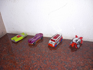 Коллекционные машинки hot wheels (1 фото из 5)
