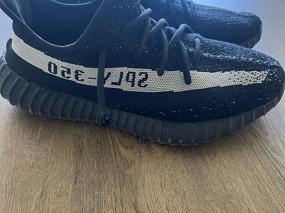 Yeezy 350 v2 «орео»