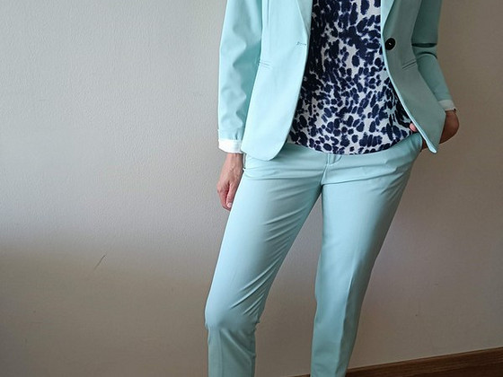 Zara летний брючный костюм М