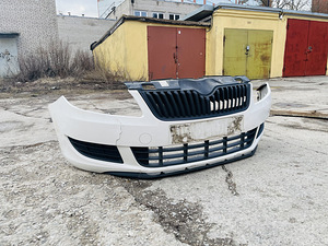 Skoda roomster esistange (1 foto / 2)