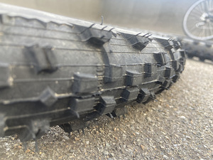 Michelin Country 26” (3 фото из 3)