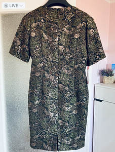 Женское платье (7 фото из 7)