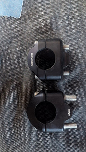 Rizoma az405 подъем для руля (1 фото из 2)