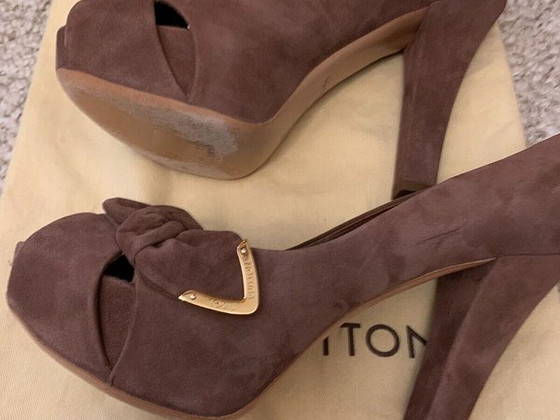 Louis Vuitton kingad