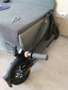 Elektriline tõukeratas Xiaomi Essential (2 foto / 9)