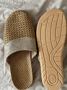 FLIP FLOPS. р.40 - 41 (2 фото из 2)