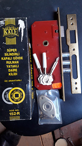 Silindriline mortise lukk Kale 152-r 35mm (1 foto / 1)