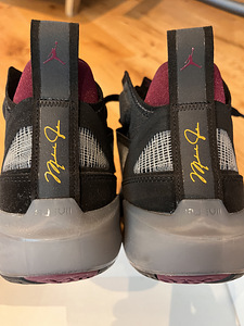 Müüa peaaegu uued Air Jordan XXXVII korvpalli tossud nr 42 (5 foto / 7)