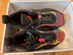 Müüa kasutatud Air Jordan XXXVI Low korvpalli tossud nr 40,5 (1 foto / 5)