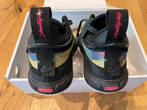 Müüa kasutatud Air Jordan XXXVI Low korvpalli tossud nr 40,5 (3 foto / 5)