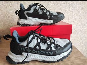 New Balance tossud, suurus 44,5 (1 foto / 5)