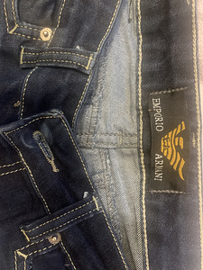 Armani Jeans женские джинсы (4 фото из 5)