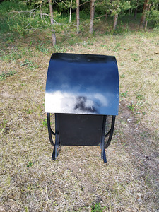Prügikast välitingimusele (2 foto / 2)