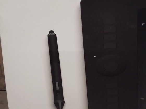 Графический планшет WACOM INTUOS PRO M