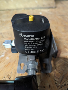 Truma MonoControl CS gaasirõhu regulaator + LPG filter (2 foto / 2)
