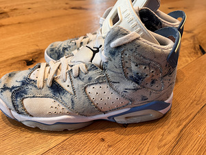 Продаются использованные Air Jordan 6 Retro (GS), размер EU (4 фото из 7)