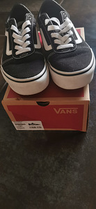 Обувь Vans (4 фото из 4)