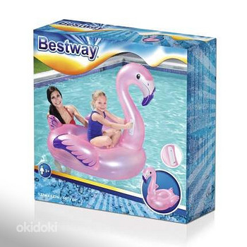 Laste täispuhutavad flamingo ja luikene