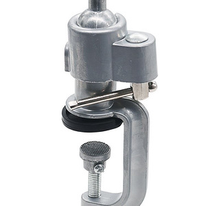 Adapter trelli kinnitamiseks lauale. (6 foto / 9)