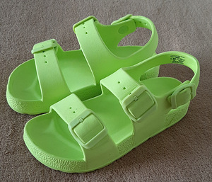 Zara rohelised sandaalid (1 foto / 6)