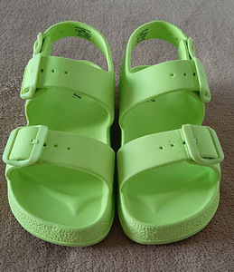 Zara rohelised sandaalid (3 foto / 6)