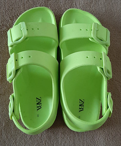 Zara rohelised sandaalid (4 foto / 6)