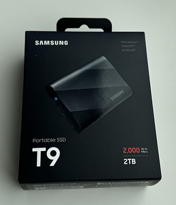 Samsung T9 SSD 2TB USB 3.2 Gen 2, Black (1 фото из 4)