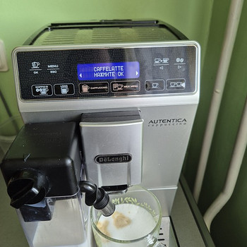 Kohvimasin DeLonghi Autentica cappuccino (kohvimasin)