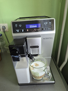 Kohvimasin DeLonghi Autentica cappuccino (kohvimasin) (2 foto / 4)