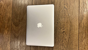 MacBook Pro 13 2015 (5 фото из 6)