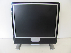 Arvuti must monitor kõlaritega 19" Philips 190X5FB/20 (2 foto / 6)