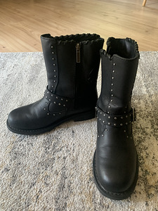 Nahast naiste saapad Harley Davidson, suurus 39 (1 foto / 5)