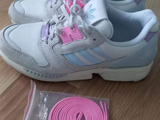 Кроссовки Adidas 37,5