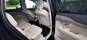 Volvo XC90 235hp Inscription 7s AT8 AWD 2.0 B5 KERS Kerghübr (7 фото из 12)
