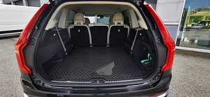 Volvo XC90 235hp Inscription 7s AT8 AWD 2.0 B5 KERS Kerghübr (11 фото из 12)