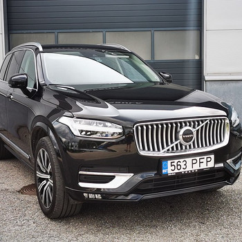 Volvo XC90 235hp Inscription 7s AT8 AWD 2.0 B5 KERS Kerghübr
