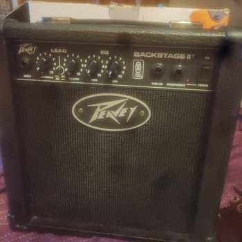 Peavey backstage 2 kombineeritud võimendi