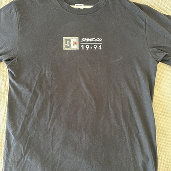 DC split star - T-shirt