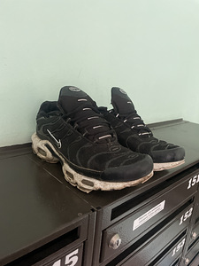 Nike Tn Black 41 размер (1 фото из 3)