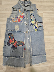 Vest (1 foto / 2)