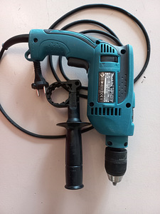 Дрель MAKITA (1 фото из 3)