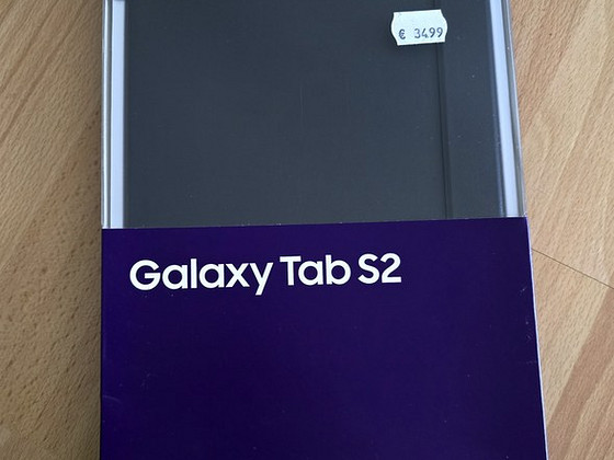 Чехол Galaxy Tab S2