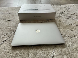 MacBook Pro 2016 13" (3 фото из 4)