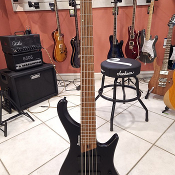 Ibanez EHB1005 Бас-гитара