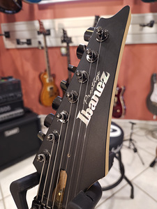 Ibanez Prestige RGD2127Z (Япония) Электрогитара (3 фото из 4)