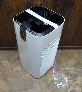 Õhupuhasti TROTEC AirgoClean® 250 E + Karp UUS! (9 foto / 10)